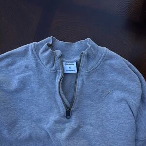 Gymshark Gray Women’s Cropped Sweater